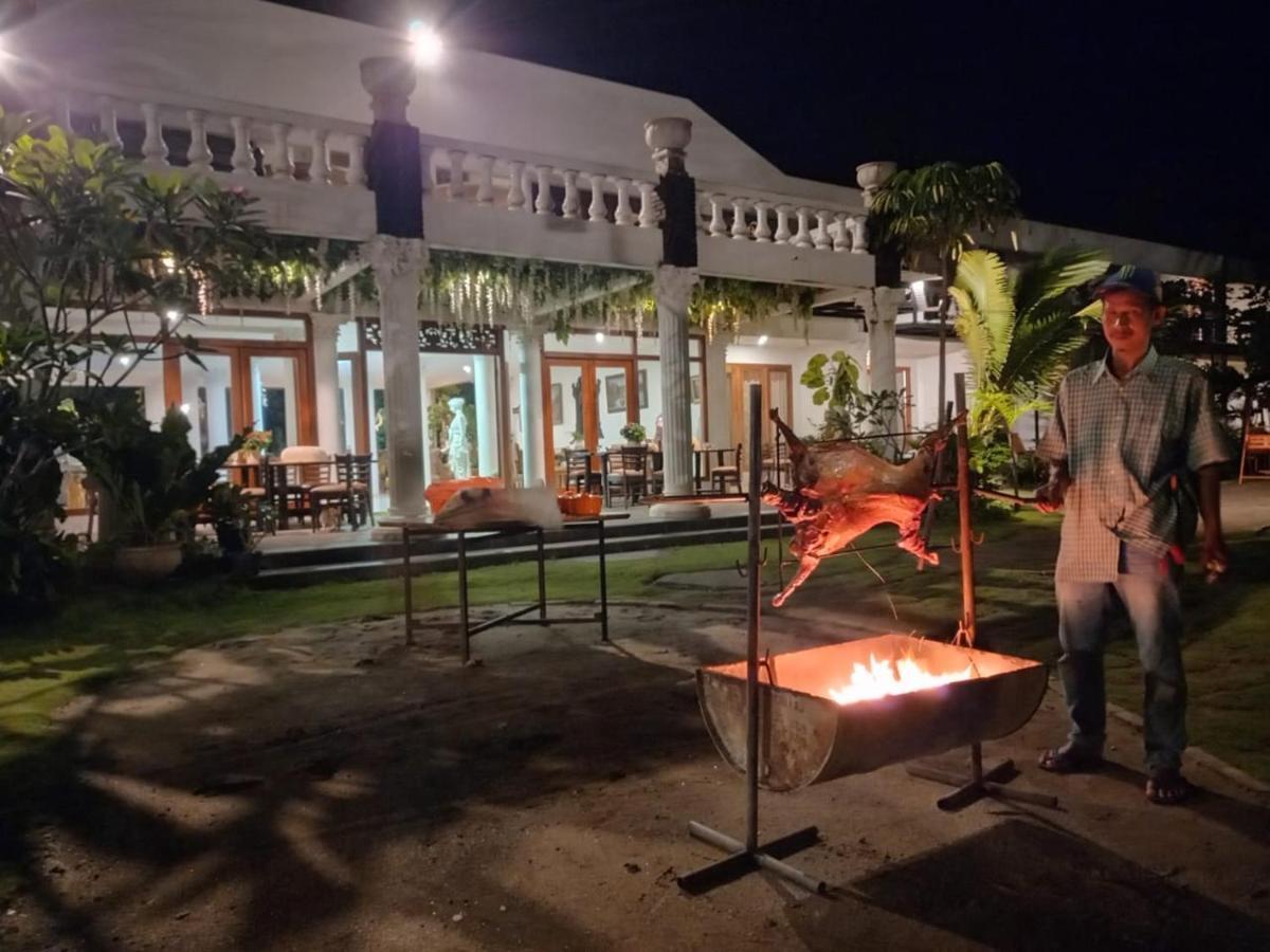 Keraton Krakatoa Hotell Serang Exteriör bild